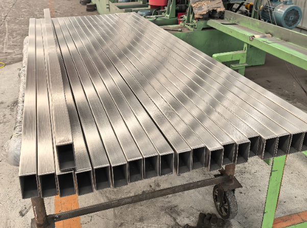 玉林建筑工程行业用不锈钢无缝钢管